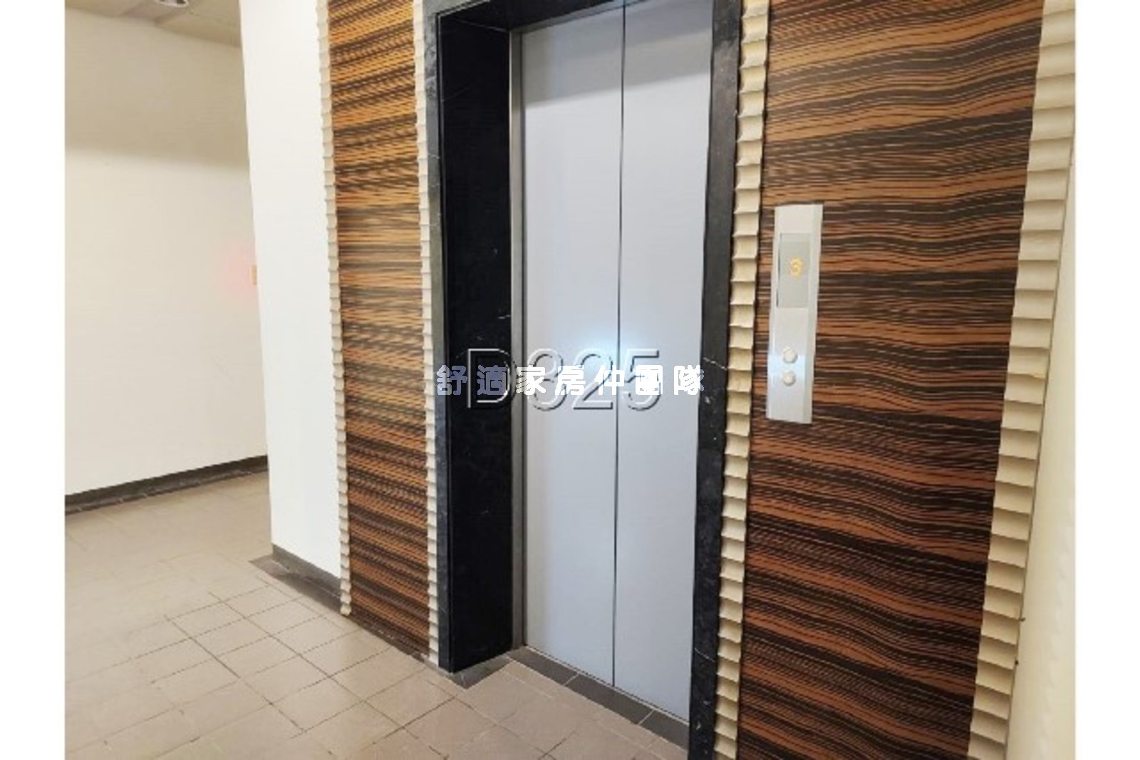 近奇美博物館樓中樓學生套房