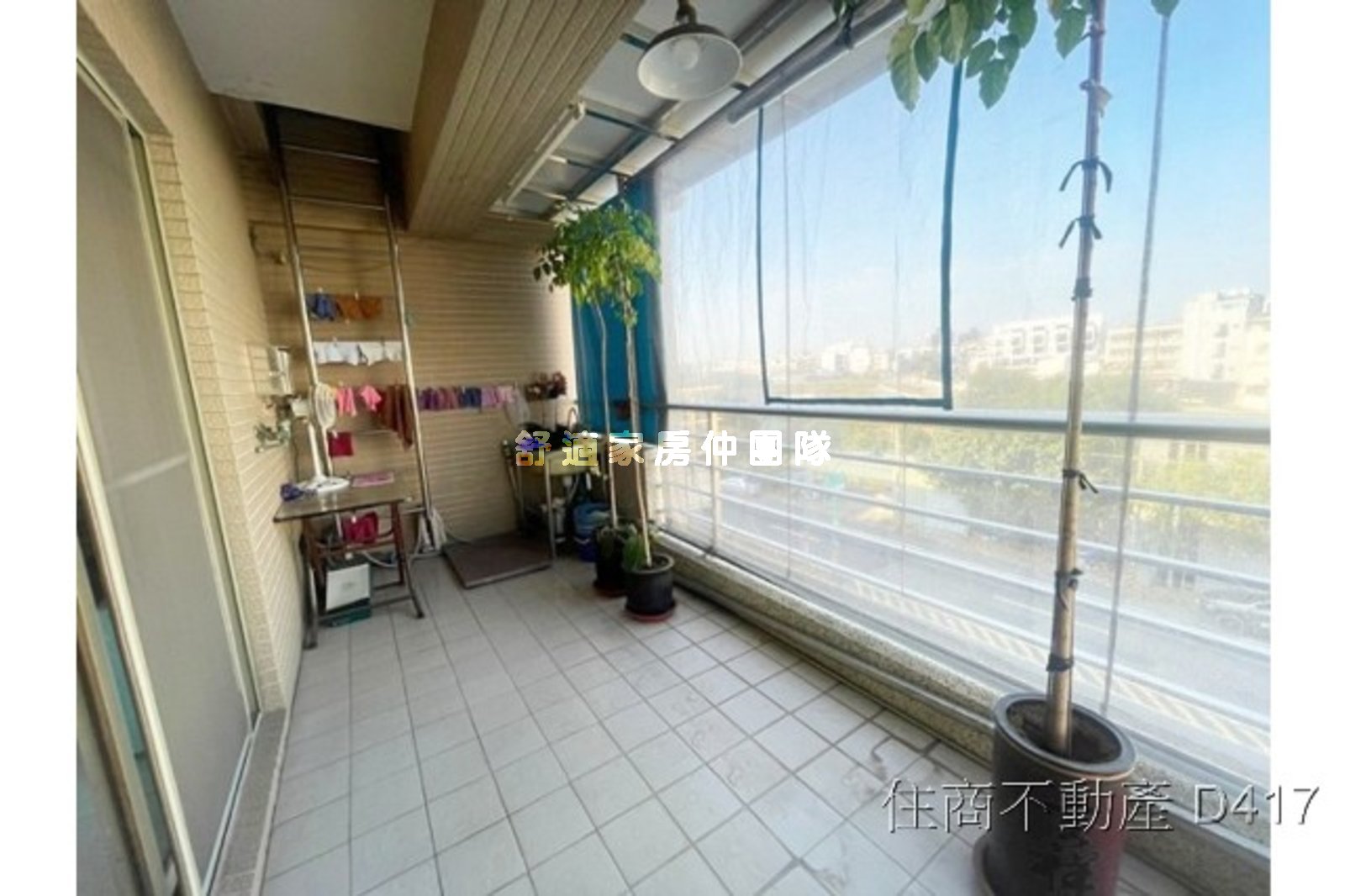 怡安角窗大地坪車墅