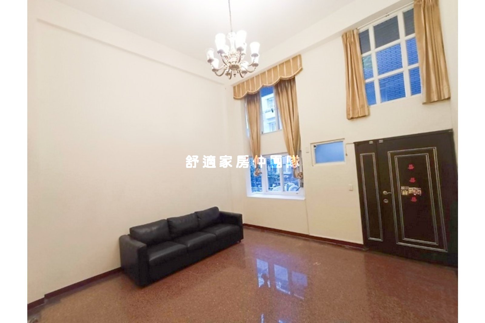 文化中心溫馨美車墅