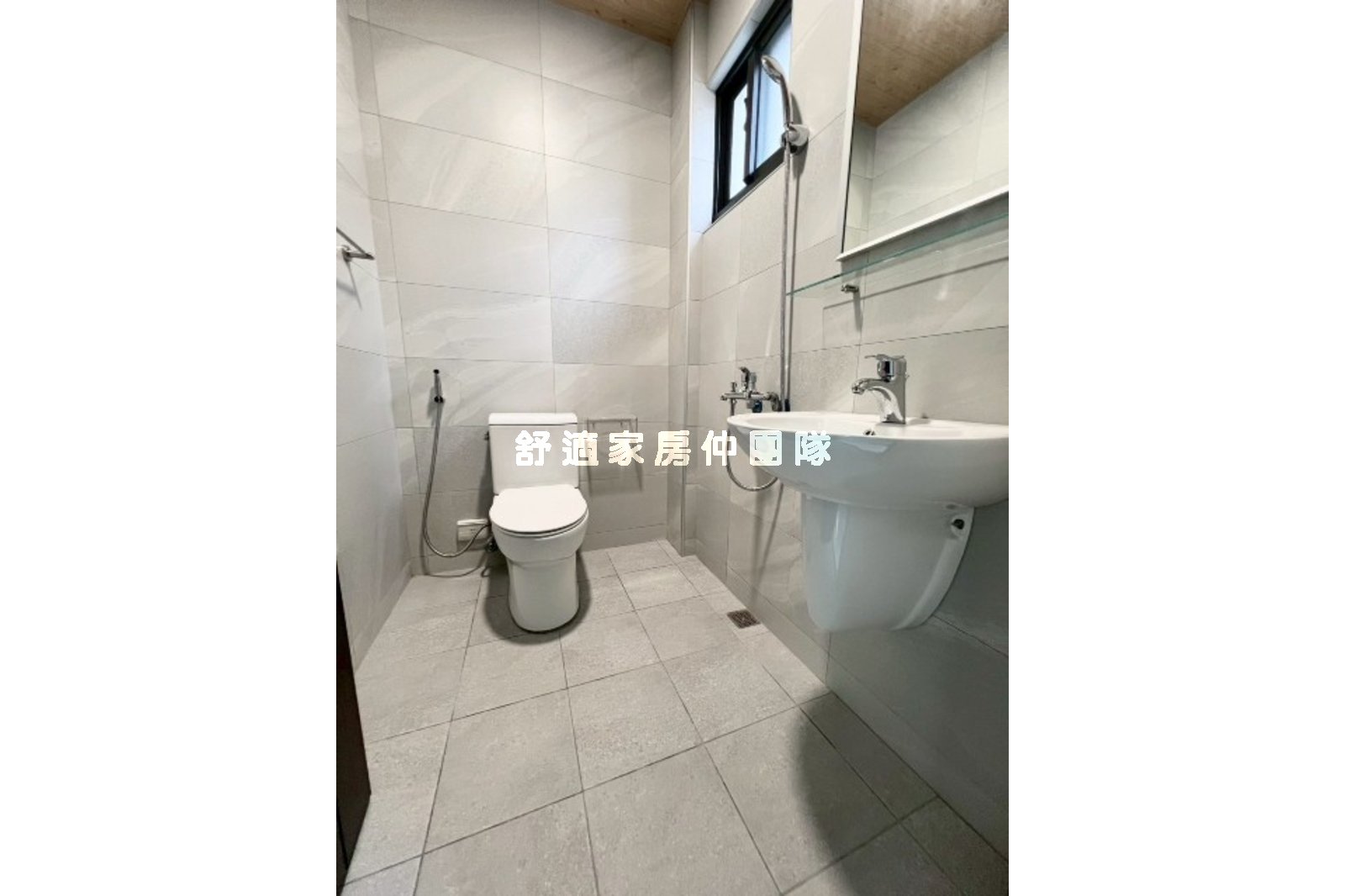 土城發財全新店住透天