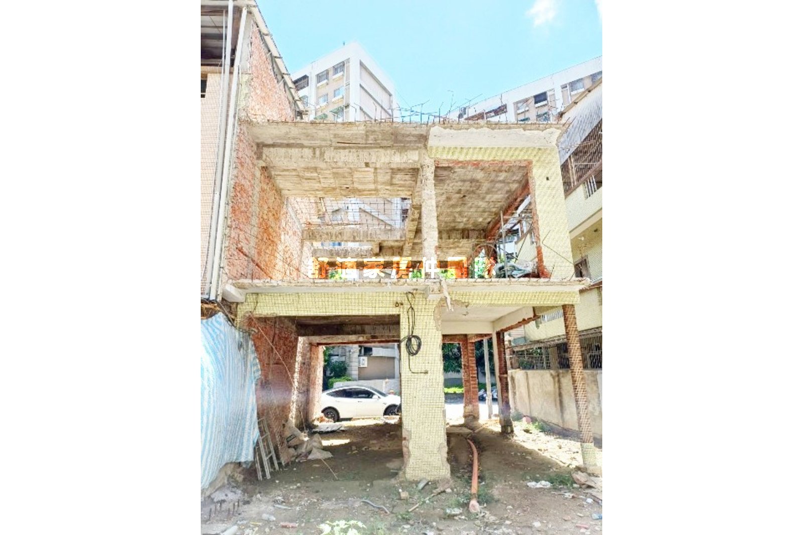 正東區東寧雙面路透天