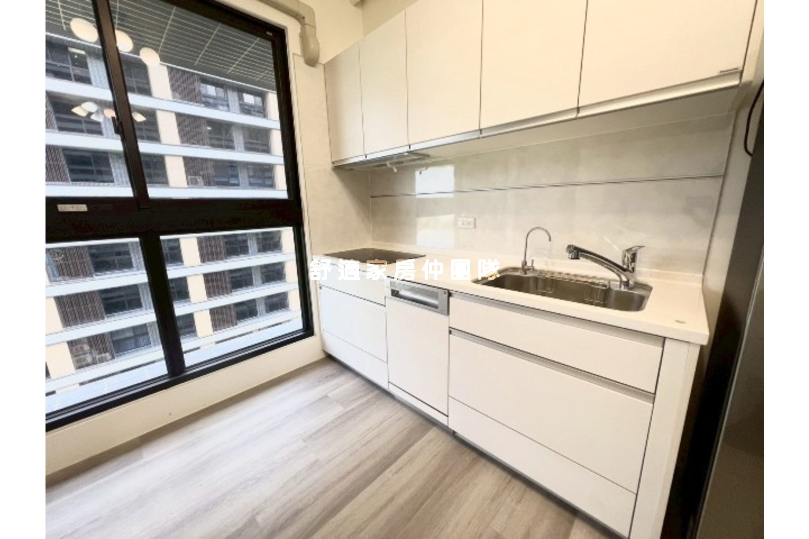 東區副都心.研森2房平車