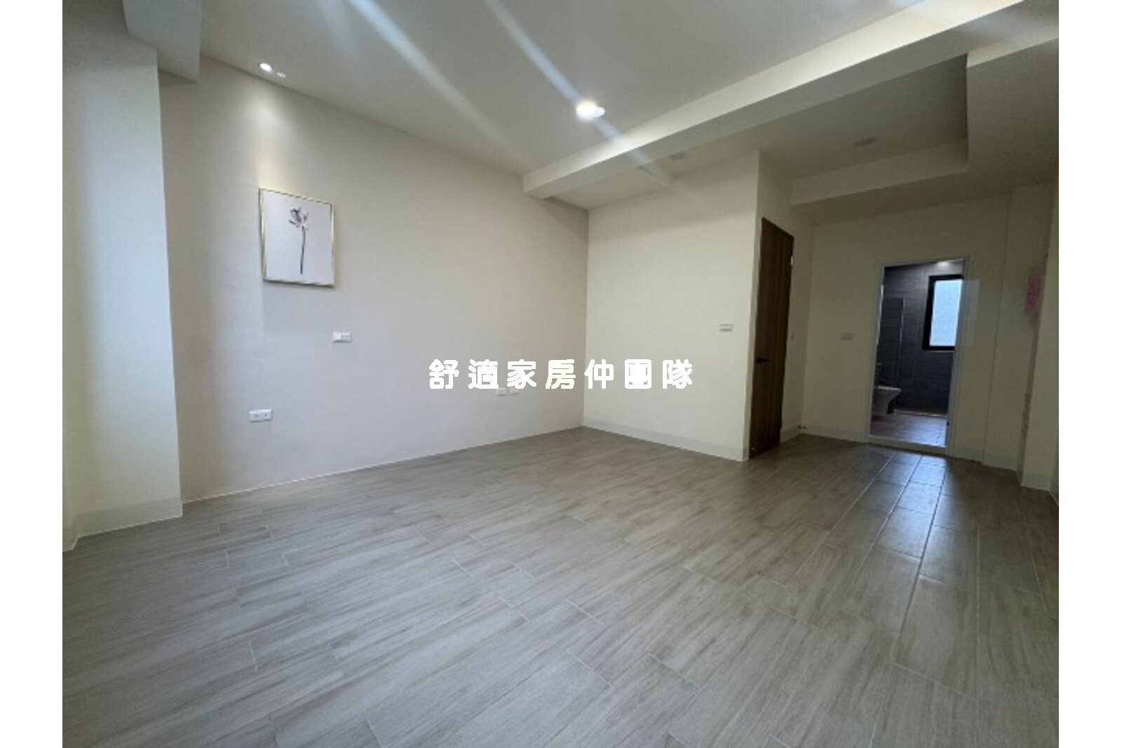 東區全新裝潢孝親車墅